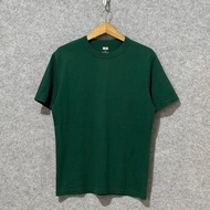 UNIQLO T-shirt
