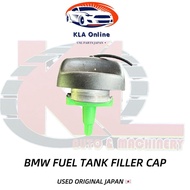 244.BMW FUEL FILLER CAP PA66-GF30 (USED ORIGINAL JAPAN)
