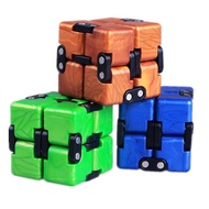 Infinite Cube QiYi 2x2 Crazy Cube 2x2x2 Endless Infinite Cube Relax Relieve Pressure 2 Layers Cube P