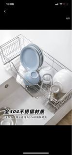 全新不鏽鋼伸縮瀝水架$150 可以伸縮及直接引流水到鋅盤 康城交收