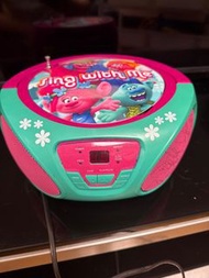 Trolls CD播放器/ FM 收音機