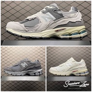 New Balance 2002r Protection Pack - Nb 2002r Sneakers Suitable For Both Men And Women World