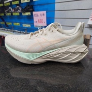 ASICS NOVABLAST 4 (D) Women's Wide Last Jogging Shoes 1012B704-250 Milk Tea Color High Elasticity Racing Type