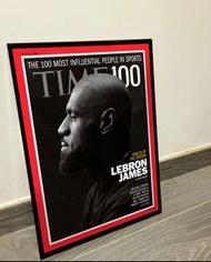 Lebron james 勒邦占士 TIME 時代雜誌 海報掛畫 連畫框 2026 百大運動球星 NBA
size: A3, 42x29.7cm