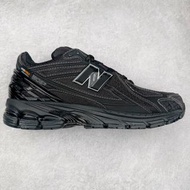 New Balance 1906R