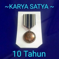 Medali Karya satya 10 Tahun SATYA LENCANA