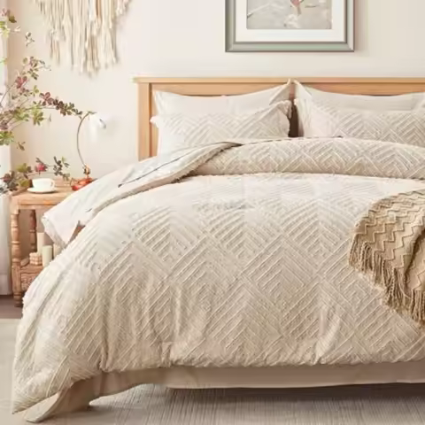 Queen Comforter Set 7 Pieces Beige Bed in a Bag Queen Size Tufted Boho Bedding Set with 1 Comforter 