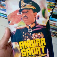 Anwar Sadat in the middle of peace teror used original