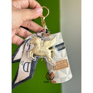 [SYIZI STORE] 999 Gold KEY 20Mg - Bag Charm Gold flying horse Lv Branded phone strap Limited edition