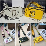 ✅現貨✅ MARC JACOBS snapshot x Peanuts snoopy Camera Bag Crossbody snapshot Woodstock 黃色 白色 聯名款 logo st