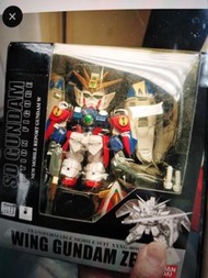 SD GUNDAM BANDAI WING ZERO 已開合