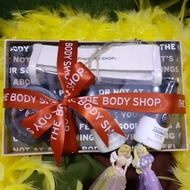 Coconut gift set the body shop / wedding gift the body shop