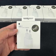 IPHONE ADAPTOR 20W TAM OR1G1NAL IBOXiphone TYPE C IPH 20W FAST CHARGER CHARGER IB0Xiphone
