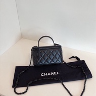 【99新🆕】Chanel 新款🔥24A 芯片款 so black 黑色 手提包 斜挎包 化妝包 長盒子鏈條包