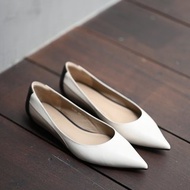 波狀拼色-尖頭淺口平底鞋-白色