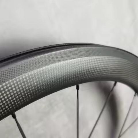 700C Ultralight Carbon Wheels Road Bike V Brake Wheels, Front or Rear Wheel, 45/50/60mm Depth, Tubel