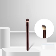 HOURGLASS Seamless Finish Concealer Brush