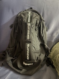 Supreme 黑色 Backpack 背囊