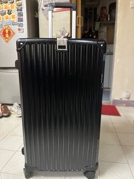 旅行行李箱