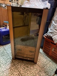 tb4000 :2手 正常操作雪茄恒溫櫃  現在半價