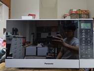 Panasonic 國際牌27公升變頻燒烤微波爐nngf574