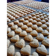 Biskut Raya tradisi kelapa legend