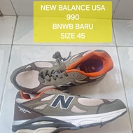 NEW BALANCE USA 990 V3 SIZE 45 BNWB BARU