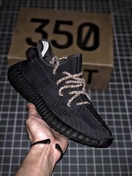 【順豐包郵】🔥 Adidas Yeezy Boost 350 V2 黑天使反光款
