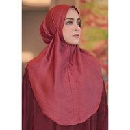 Dijual THE TAPIS SLIP ON RED - BUTTONSCARVES Diskon