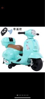 Vespa兒童電動摩托車 四色可選～有後置物箱.兒童電動機車
