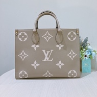 LOUIS VUITTON 路易威登中號肩帶包包ON THE GO MM SIZE