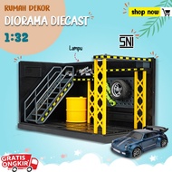 1:32 Diecast Diorama Garage