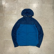 THE NORTH FACE HYVENT 2.5L OUTDOOR JACKET