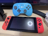Nintendo Switch 主機 + 手掣 + 充電器