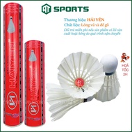 Badminton Box with Red Sea Bird's Nest Wood Base - Duck Feather Shuttlecock - White Feather Shuttlec