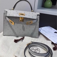 有購證🩷 Hermes 8U 鴕鳥皮 mini Kelly二代 金扣 原膜 Y刻 有票據