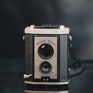 Kodak Brownie Reflex Synchro model #127底片相機