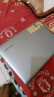 Laptop Lenovo Ideapad 120s warna silver (Baru Sebulan)