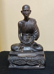 พระบูชารูปเหมือน หลวงพ่อ รวย หน้าตัก 6.5 นิ้ว(7นิ้ว) ปี2539 สร้าง407องค์ พระยุคต้นๆของวัดสร้าง หลวงพ