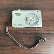 nikon coolpix a100 digital camera