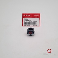 0944_HO. Dust Cover (WX802) HONDA: (43234-S04-003) CLICK 160-I PCX160 FORZA 300-350... Pack Of 1 Pie