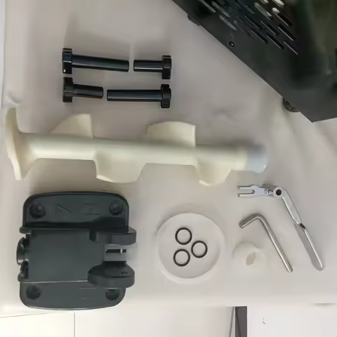 Automatic Soft Ice Cream Machine Commercial Maker R410A r22 Refrigerant