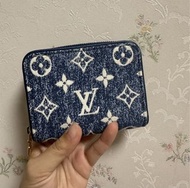 Lv 牛仔布銀包