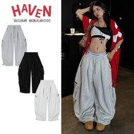 Haven Studio wide-leg cargo sweatpants, gray and black, streetstyle style, available in 3 colors
