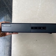 Hikvision DS-7208HGHI-F1/N camera recorder