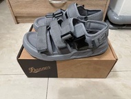 Danner RIVEEBED 2 灰色涼鞋