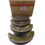 Rear Brake Pads Triton Brake Shoe Rr Pajero Sport 4600A106