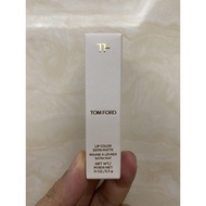 Fashion  50。TF All-White Matte Thin Tube Lipstick One-to-one quality2⃣Color27＃，50＃。 TF Slim Tube Mat
