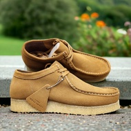 Sepatu Boots Sneakers Moctoe Clarks Wallabee Brown Suede