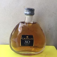 法國 金花 Camus  XO Elegance 干邑白蘭地 酒版。5 cl。